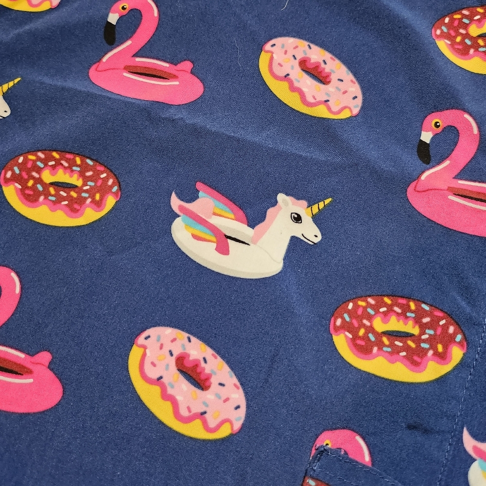 Scrub Top - Picture 2 of 3